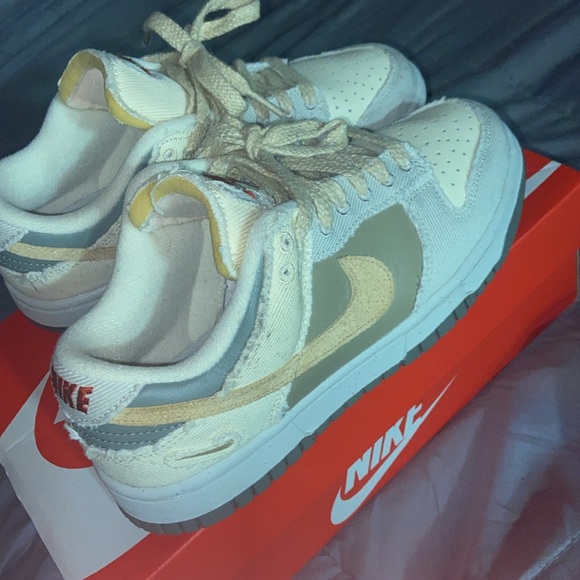 Women dunks - Picture 5 of 5